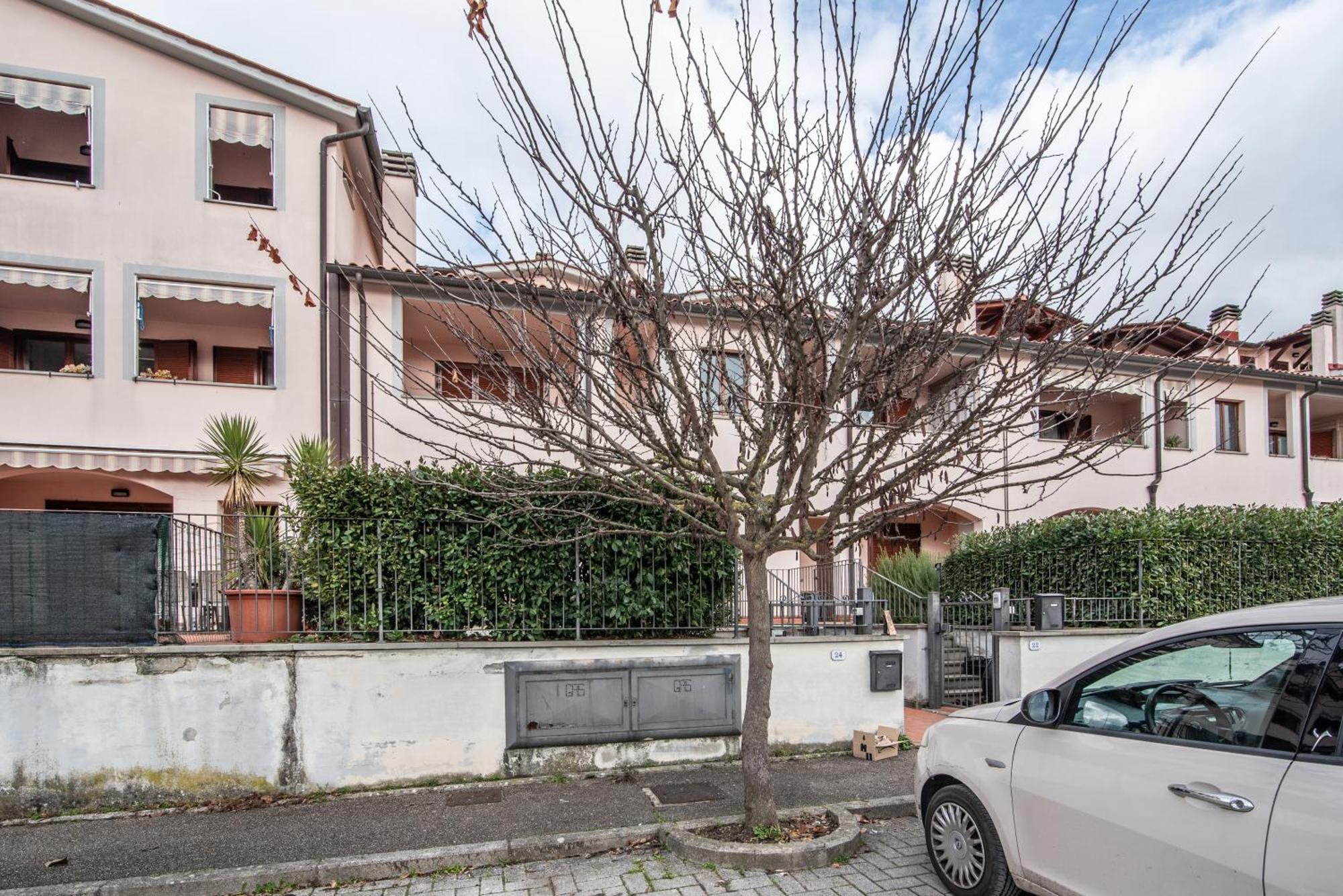 Apartamento Via Della Musica Vicchio Exterior foto